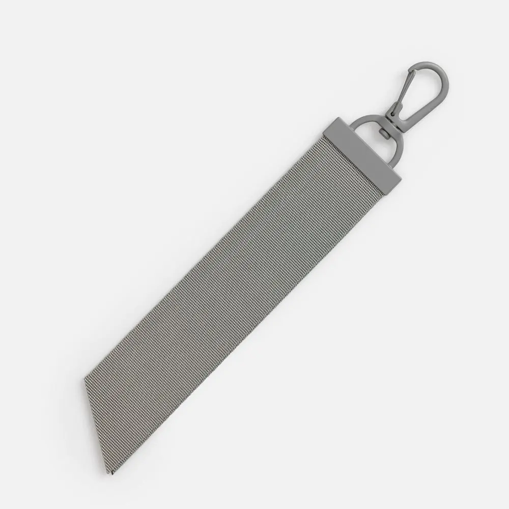 серый
