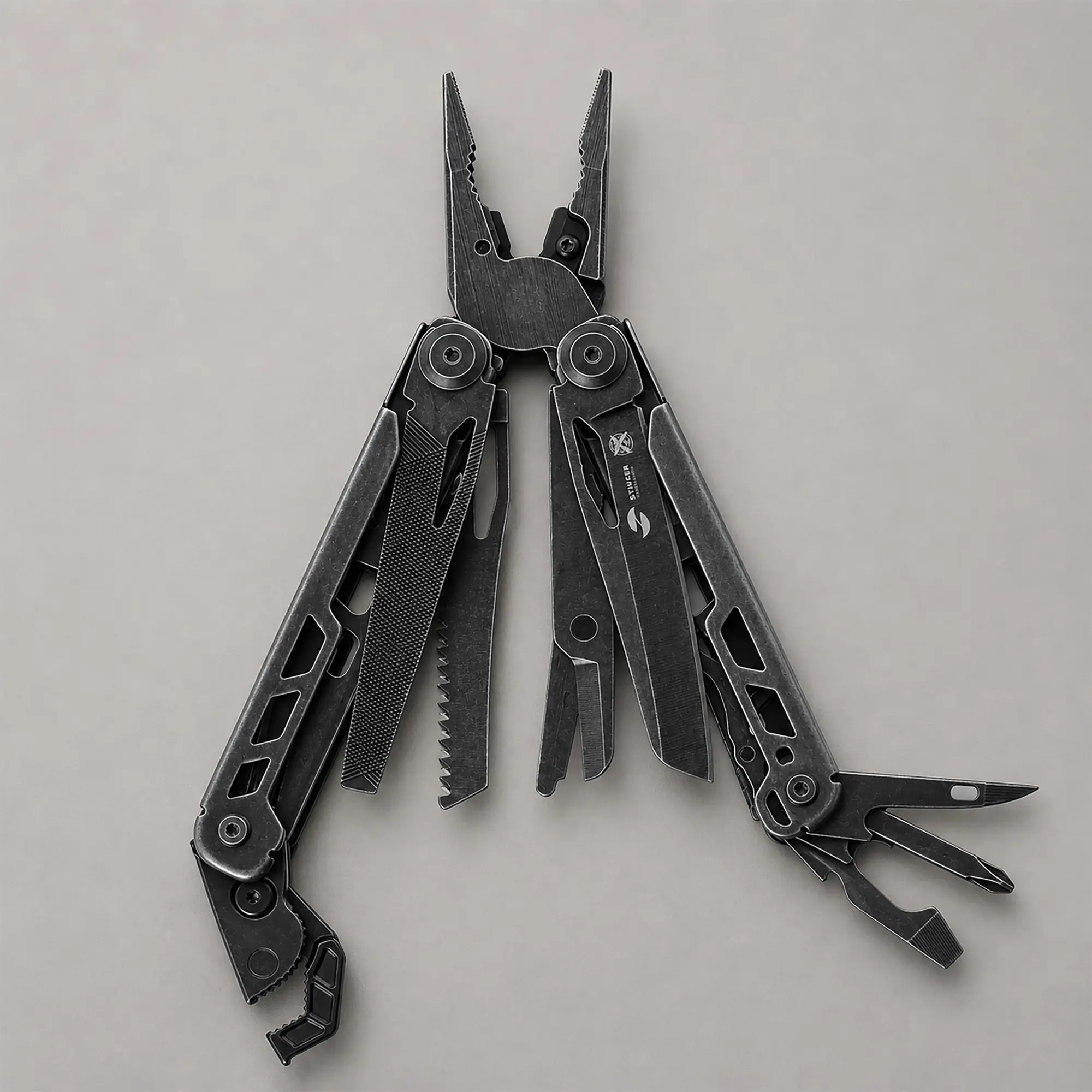 Мультитул Stinger, 116 х 25 мм, 16 функций, сталь, стоунвош, в картонной коробке, в комплекте нейлоновый чехол