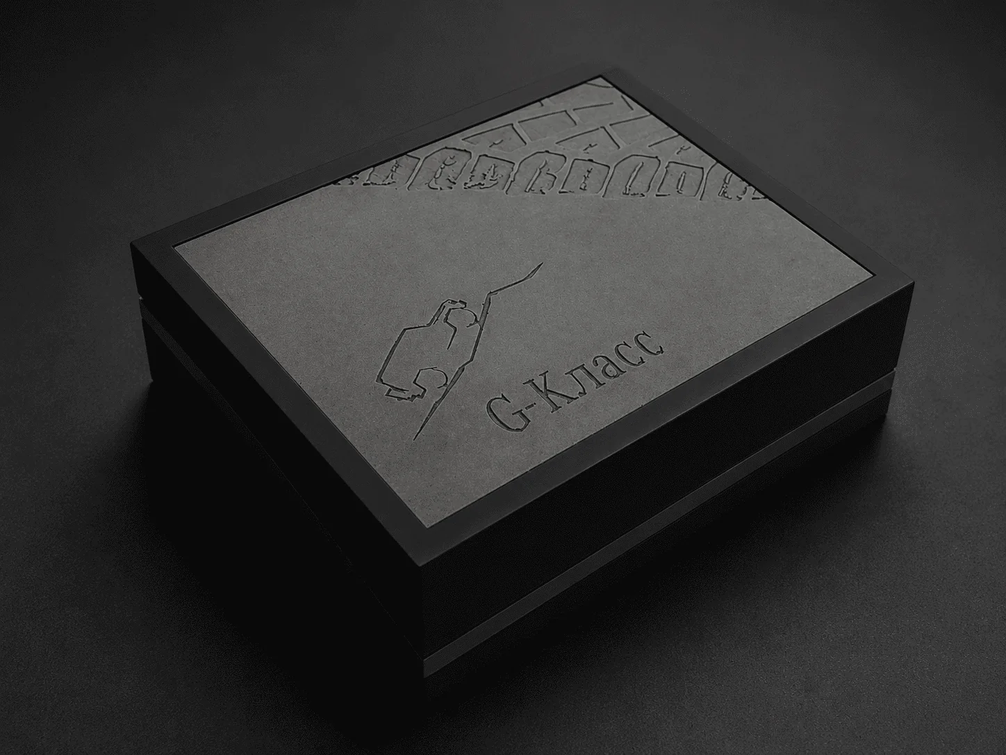 Mercedes-Benz G-Class — gift-box с бетонной крышкой